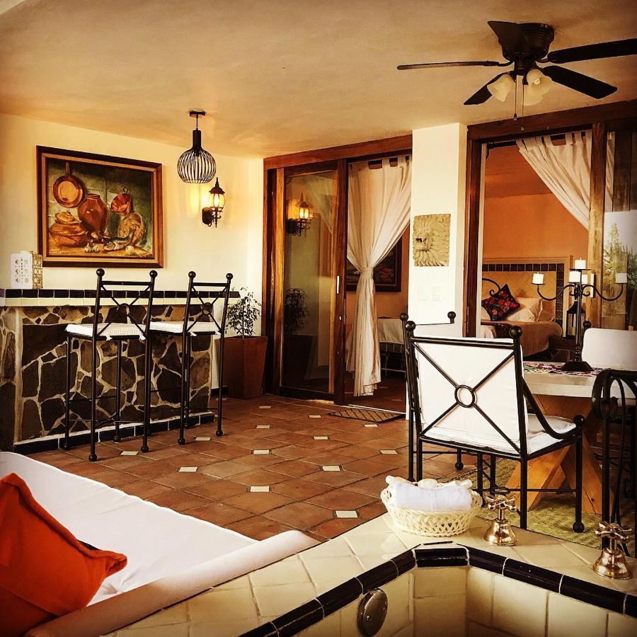 Casa Miura Hotel Boutique Ajijic Bagian luar foto