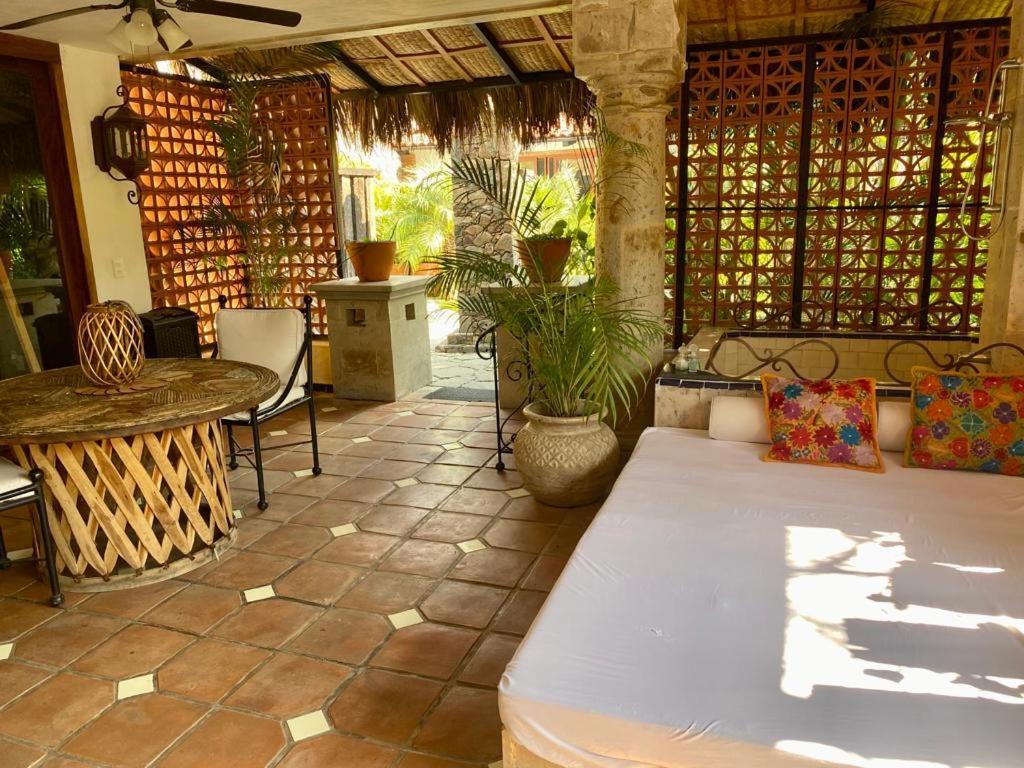 Casa Miura Hotel Boutique Ajijic Bagian luar foto