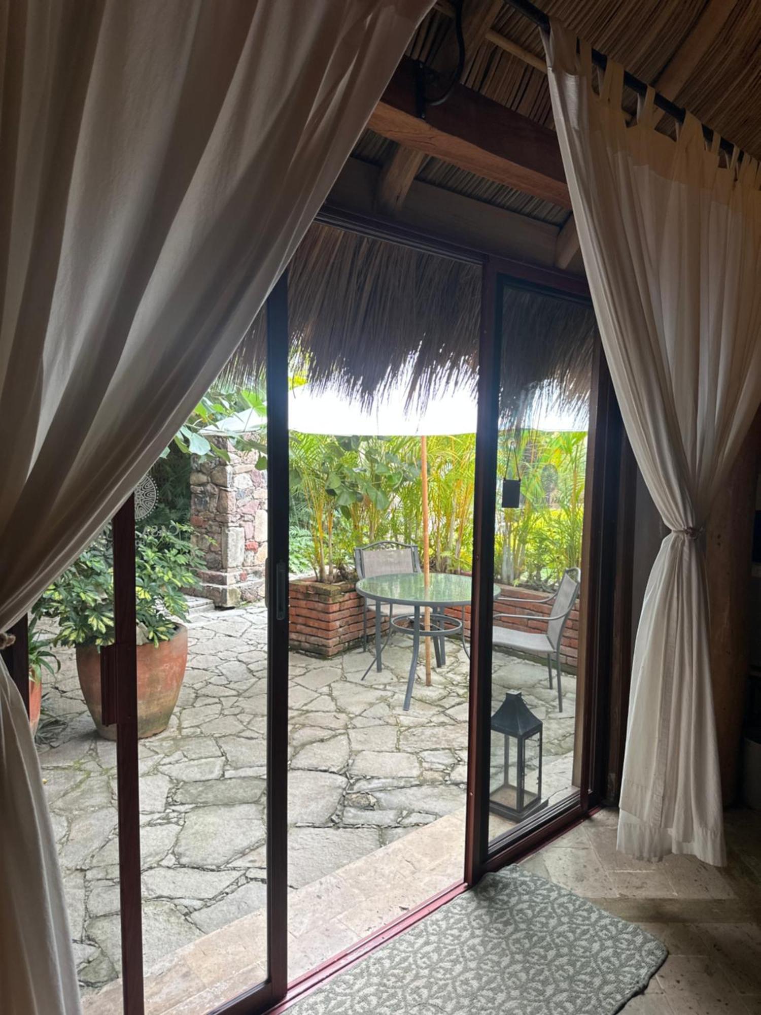 Casa Miura Hotel Boutique Ajijic Bagian luar foto